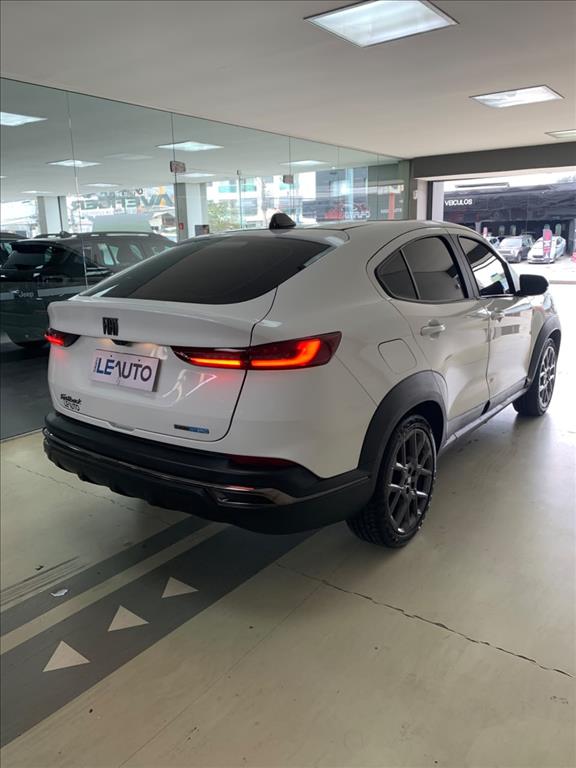 FASTBACK 1.0 TURBO 200 HYBRID IMPETUS CVT5
