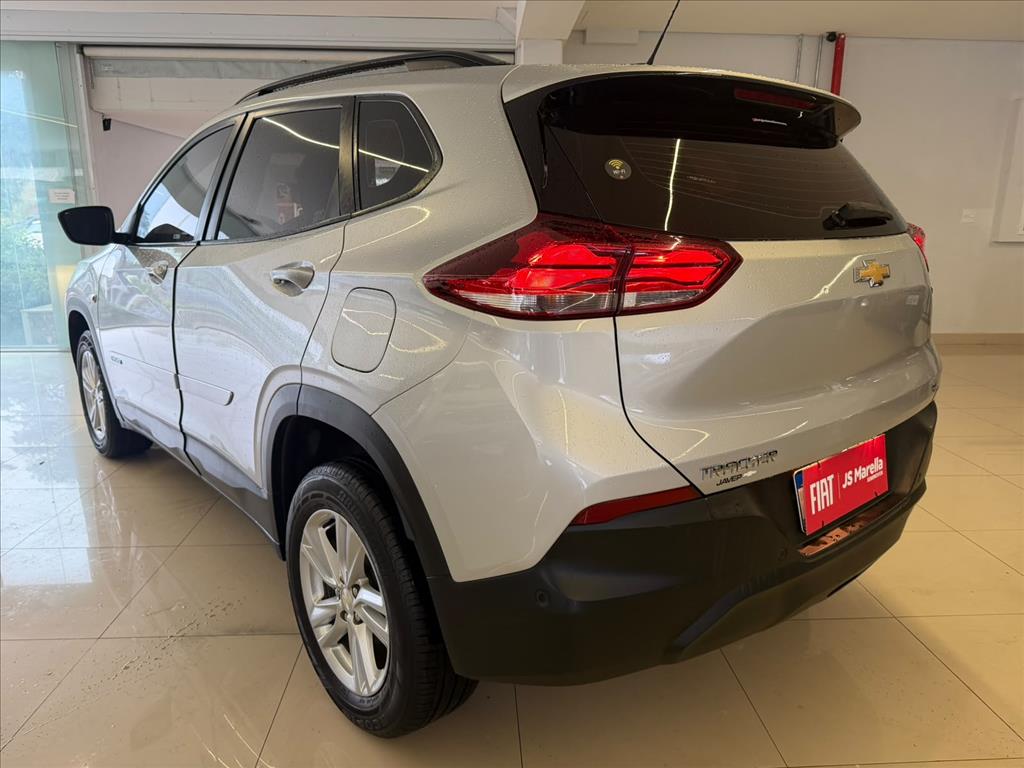 TRACKER 1.0 TURBO FLEX AUTOMÁTICO3