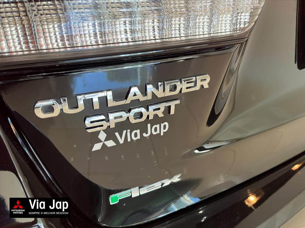 Mitsubishi-OUTLANDER SPORT-2.0 MIVEC FLEX HPE AUTOMÁTICO