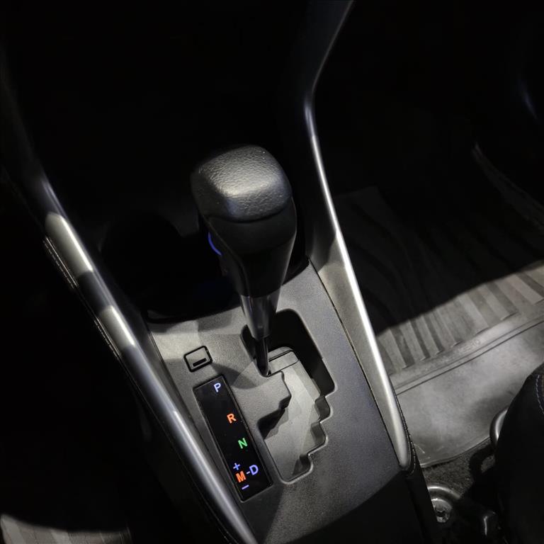 YARIS 1.3 16V FLEX XL LIVE MANUAL8