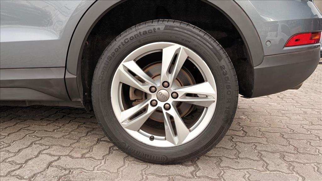Q3 1.4 TFSI AMBIENTE FLEX 4P S TRONIC17