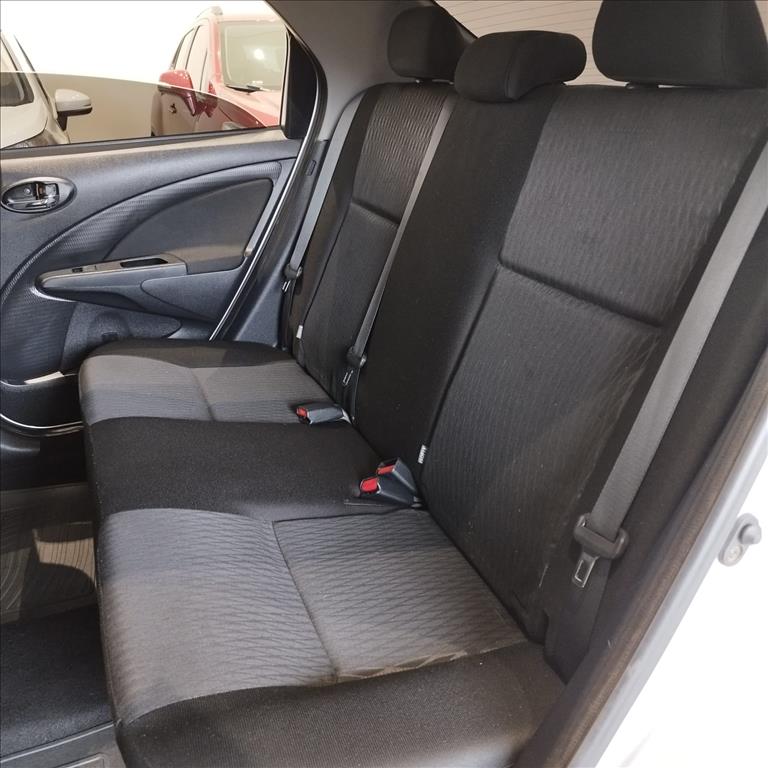 ETIOS 1.5 XS SEDAN 16V FLEX 4P AUTOMÁTICO15