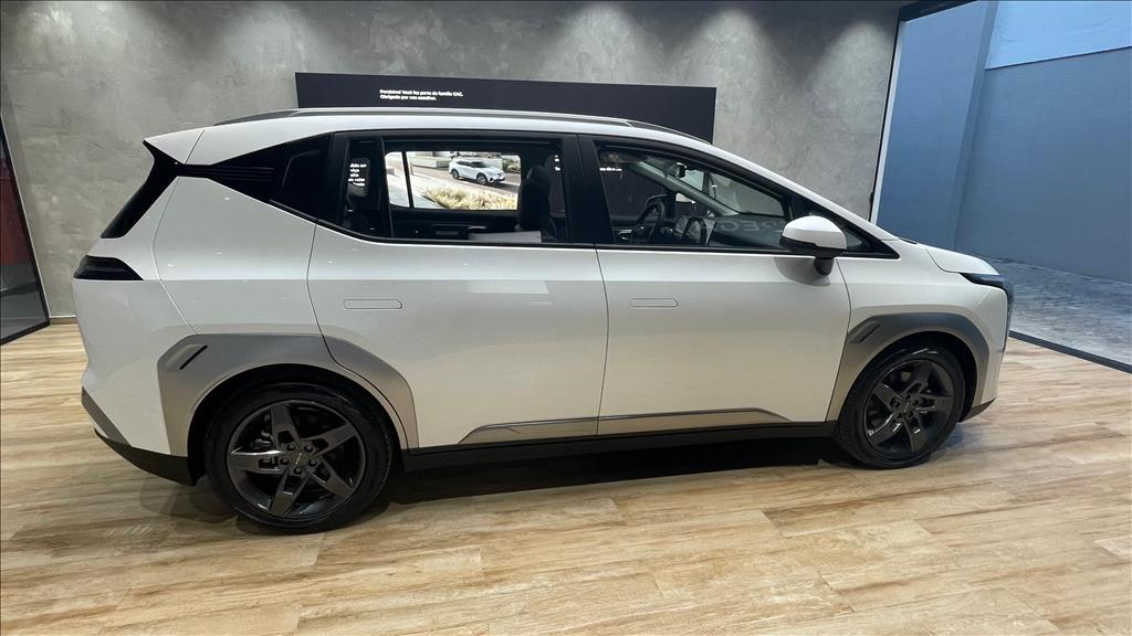 AION Y 63,2 KW ELÉTRICO ELITE