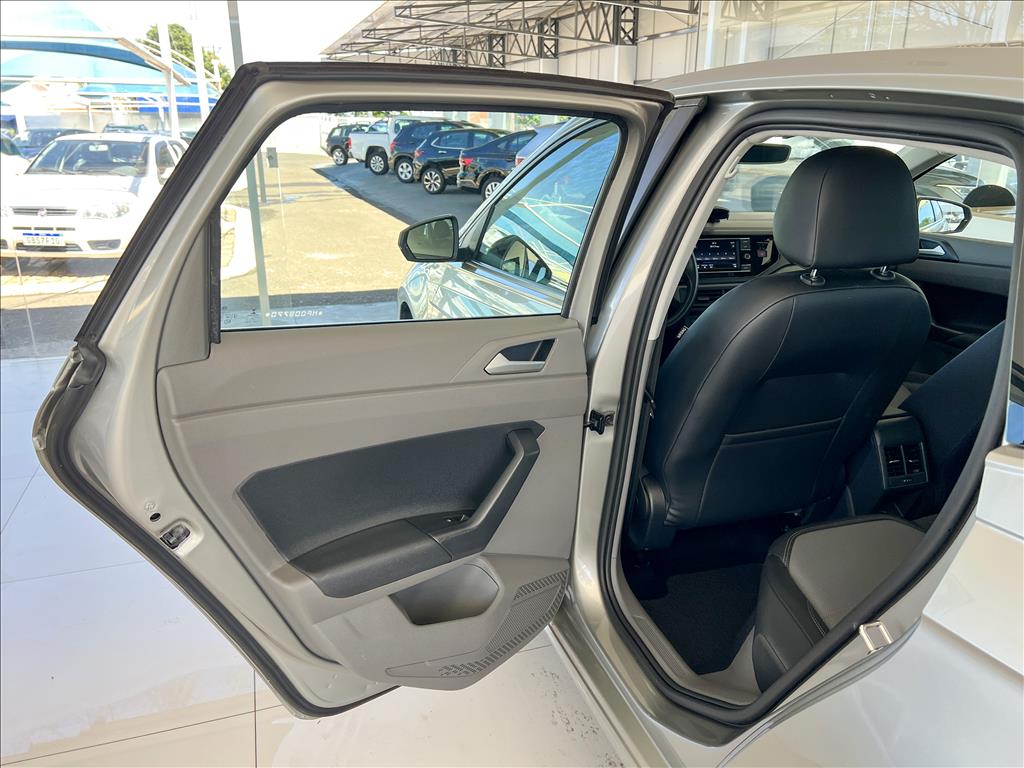 POLO 1.0 200 TSI COMFORTLINE AUTOMÁTICO16