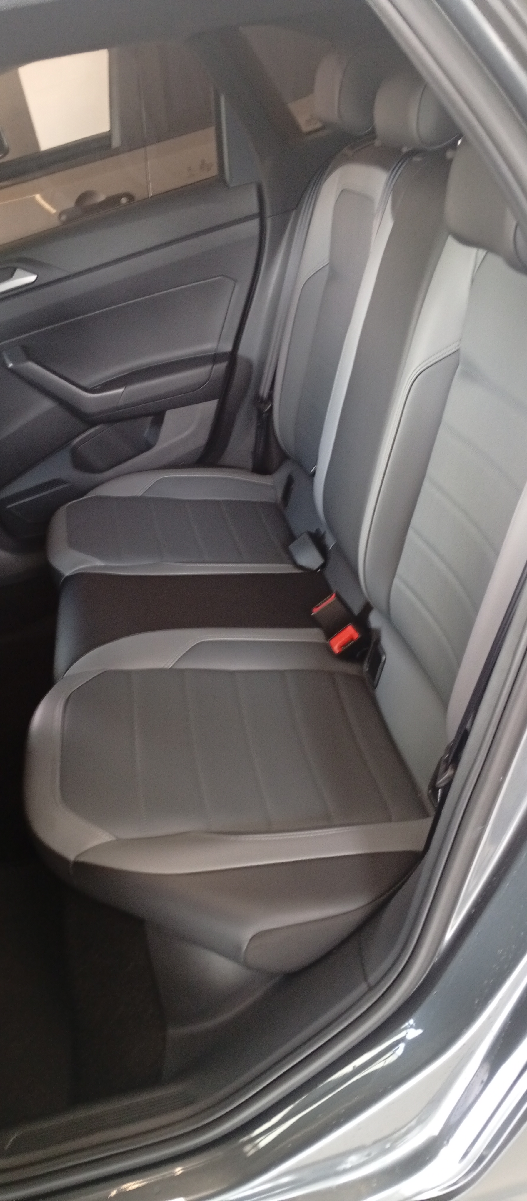NIVUS 1.0 200 TSI TOTAL FLEX HIGHLINE AUTOMÁTICO9