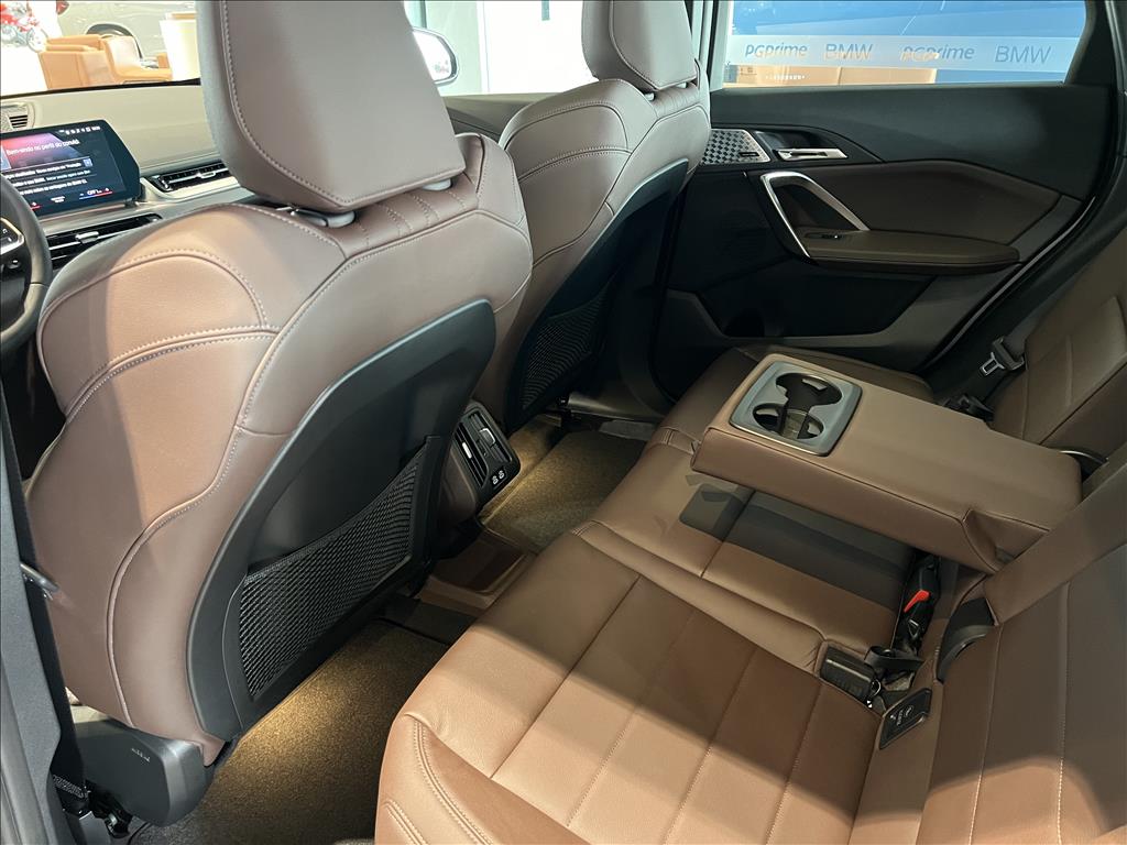 iX1 ELÉTRICO XDRIVE30 M SPORT13