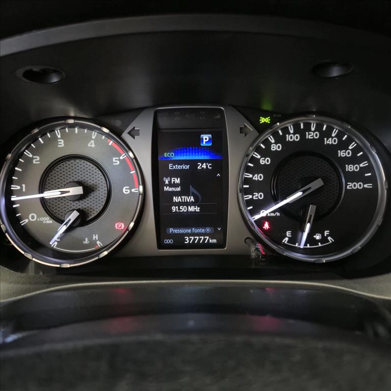 HILUX 2.8 D-4D TURBO DIESEL CD SRX 4X4 AUTOMÁTICO6