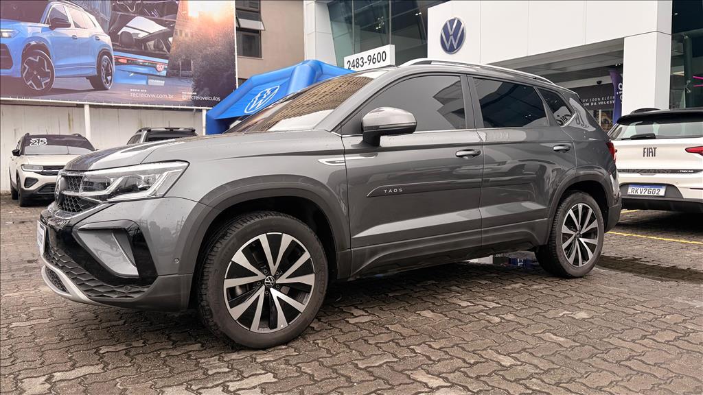 TAOS 1.4 250 TSI TOTAL FLEX HIGHLINE AUTOMÁTICO1