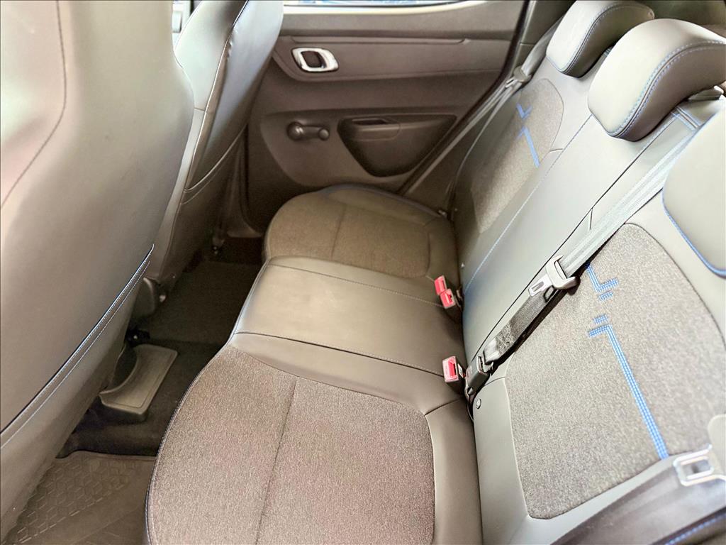 KWID 1.0 12V SCE FLEX INTENSE MANUAL11