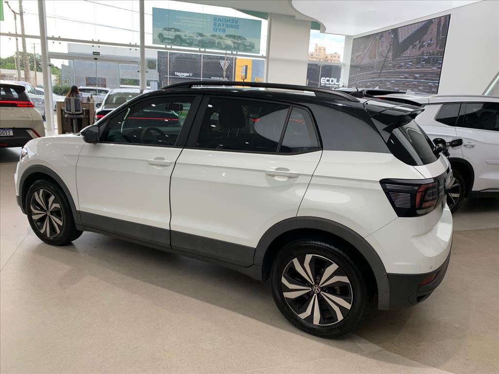 T-CROSS 1.0 200 TSI TOTAL FLEX AUTOMÁTICO5