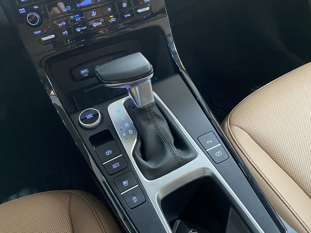 Hyundai-CRETA-1.0 TGDI FLEX PLATINUM AUTOMÁTICO