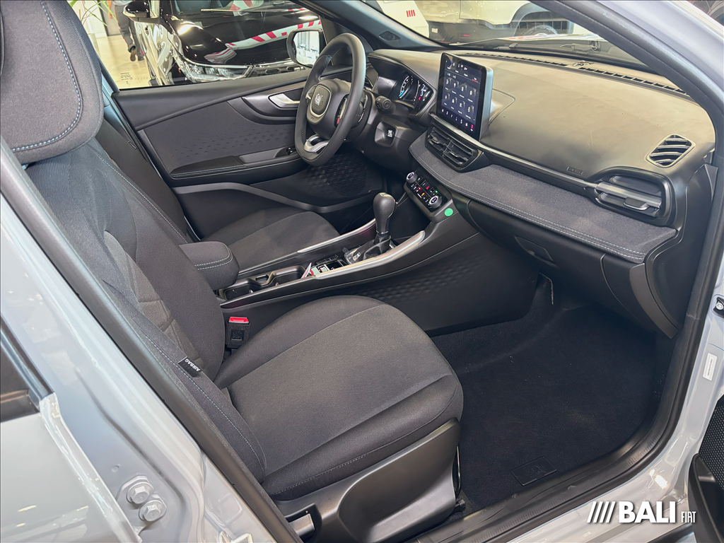 FASTBACK 1.0 TURBO 200 HYBRID AUDACE CVT10