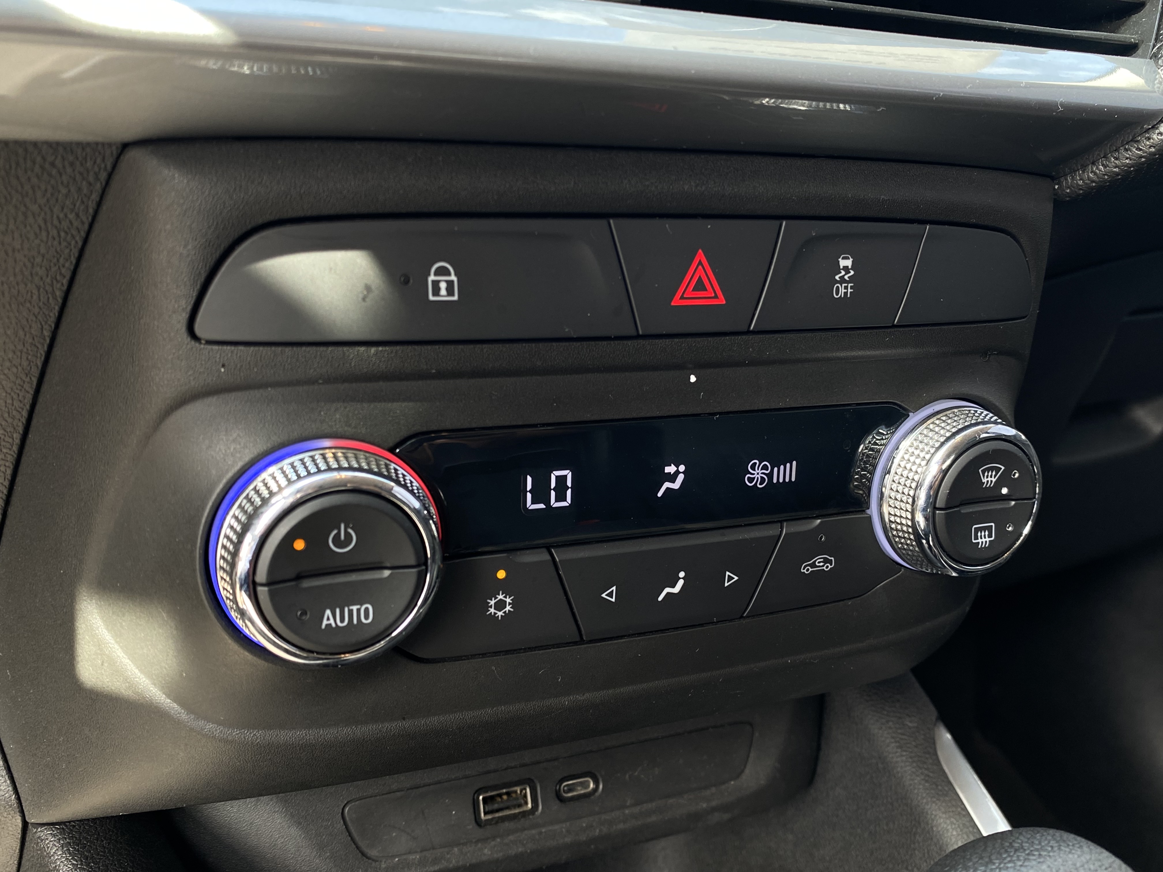 MONTANA 1.2 TURBO FLEX PREMIER AUTOMÁTICO9