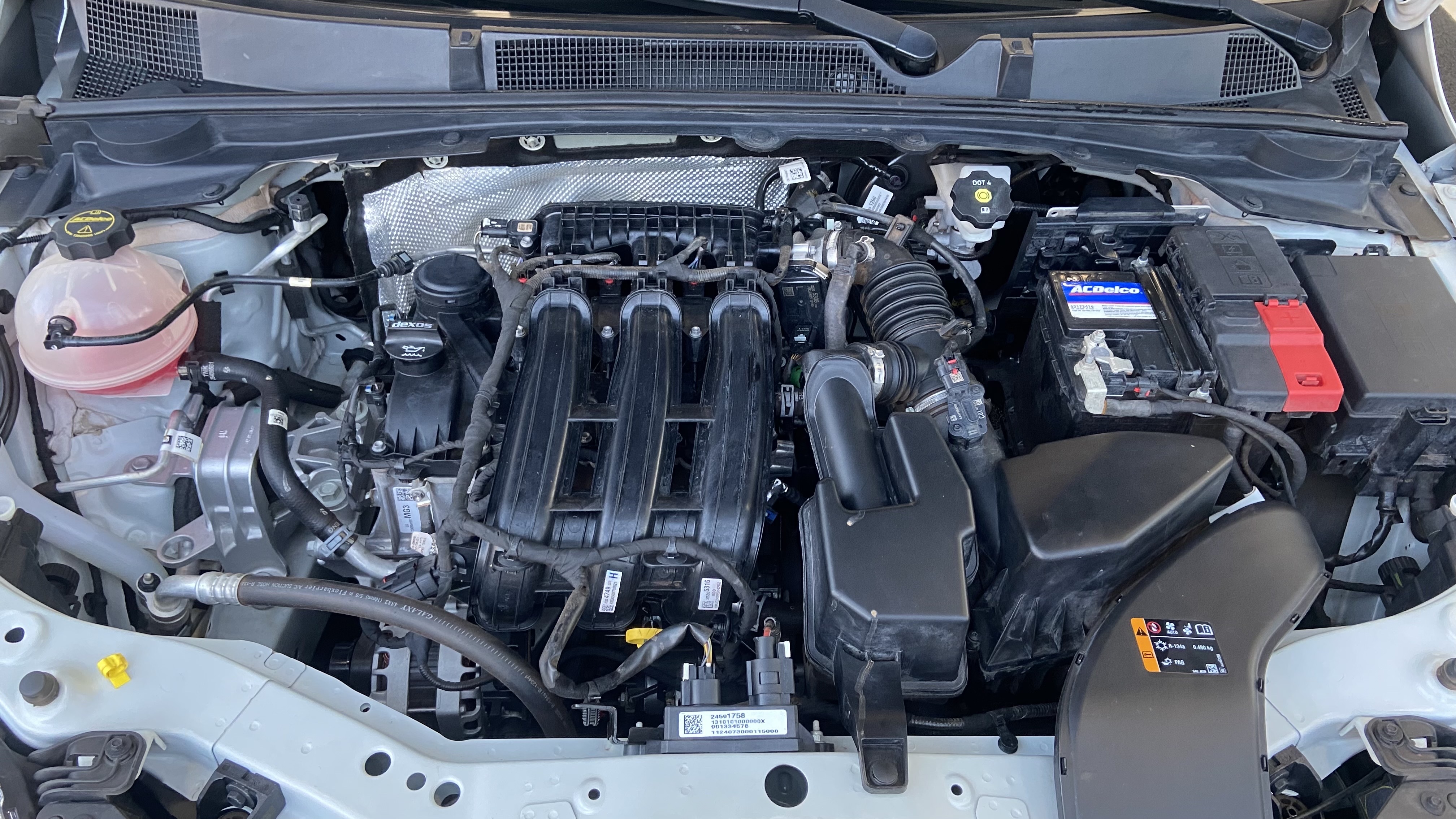 Chevrolet Onix 1.0 Flex LT Manual - foto 2