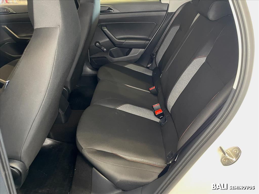 POLO 1.0 MPI TRACK MANUAL16