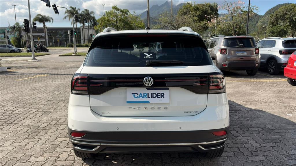 T-CROSS 1.4 250 TSI TOTAL FLEX HIGHLINE AUTOMÁTICO3