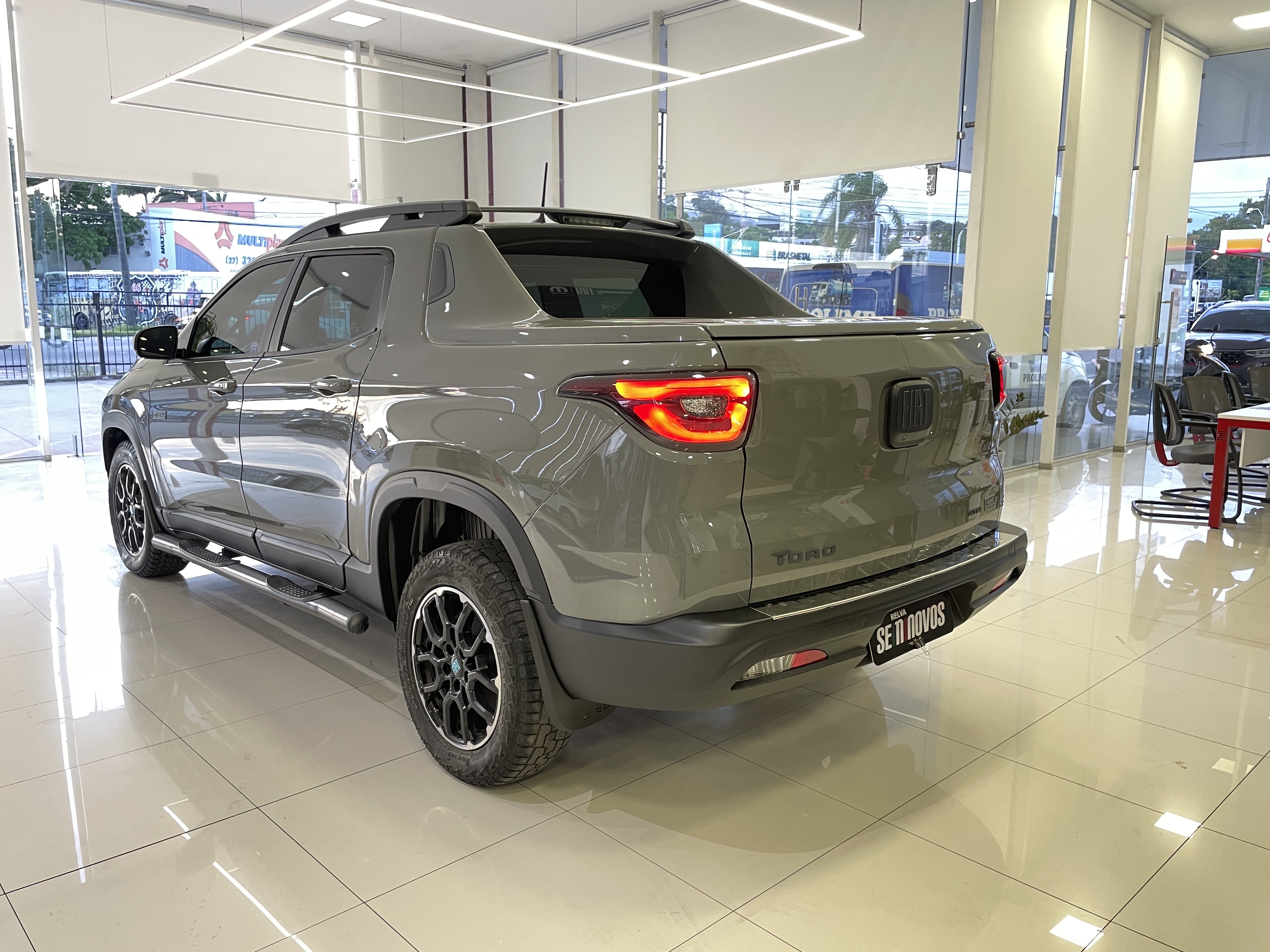 TORO 2.0 16V TURBO DIESEL ULTRA 4WD AT96