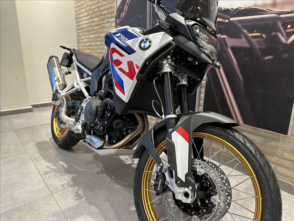 BMW Motorrad-F-900 GS TROPHY