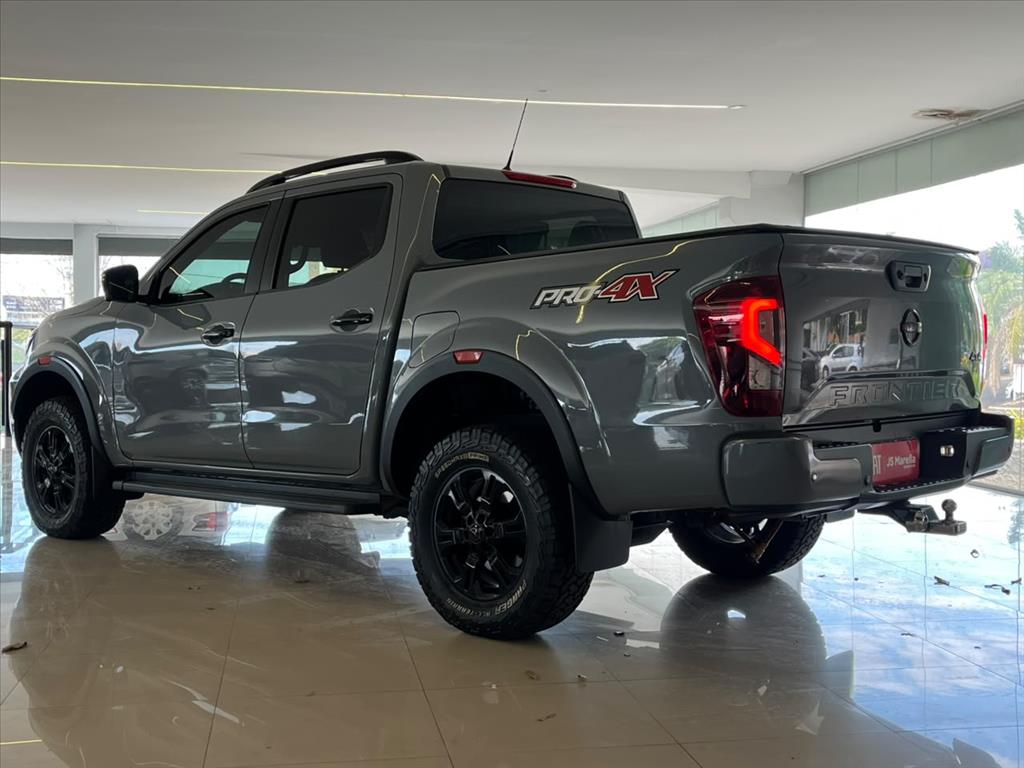 FRONTIER 2.3 16V TURBO DIESEL PRO4X CD 4X4 AUTOMÁTICO5