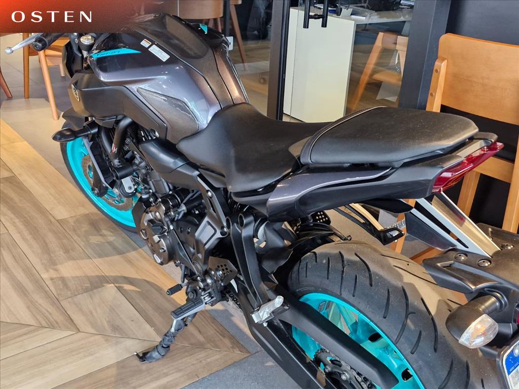 YAMAHA-MT-07-ABS
