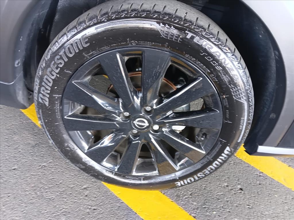 KICKS 1.6 16V FLEXSTART XPLAY XTRONIC12