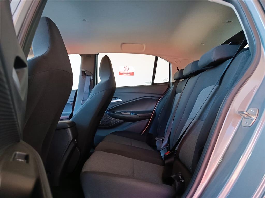 ONIX 1.0 TURBO FLEX AUTOMÁTICO5