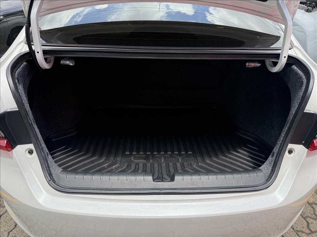 Honda City - 1.5 i-VTEC FLEX LX CVT