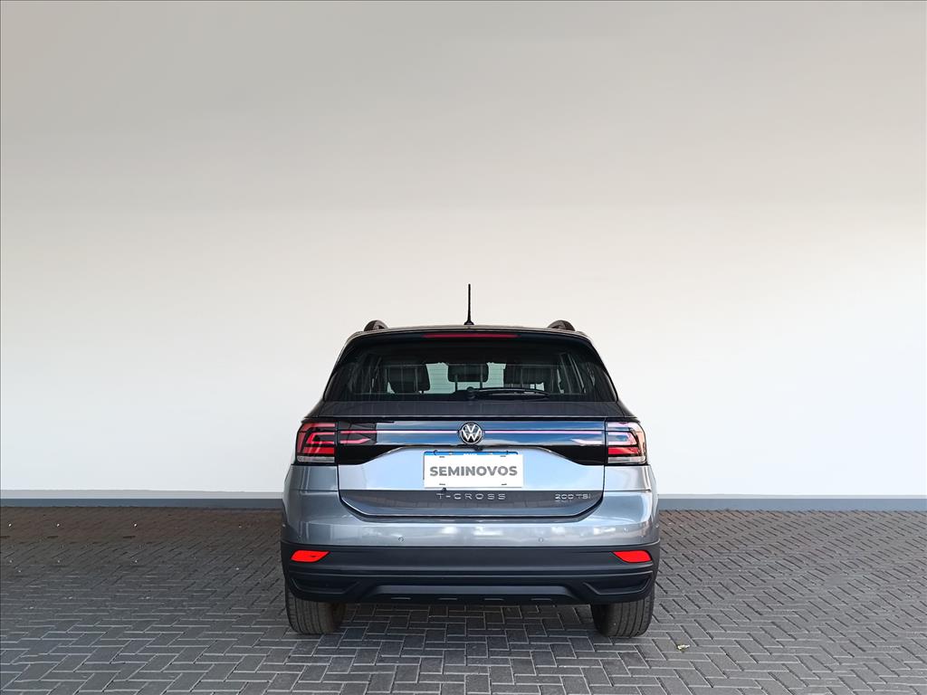 T-CROSS 1.0 200 TSI TOTAL FLEX AUTOMÁTICO3