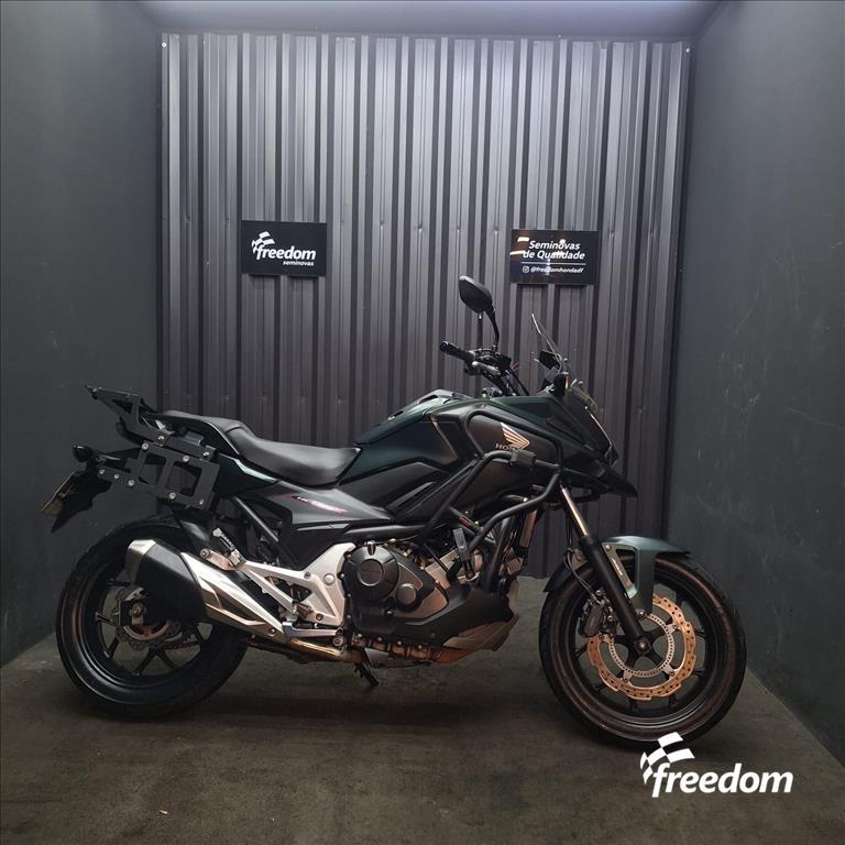 Moto HONDA do modelo NC 750X ABS 2021/2021