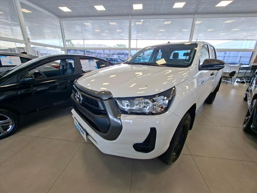 HILUX 2.8 D-4D TURBO DIESEL CD POWER PACK 4X4 AUTOMÁTICO1