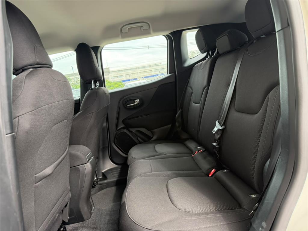 RENEGADE 1.8 16V FLEX 4P AUTOMÁTICO9