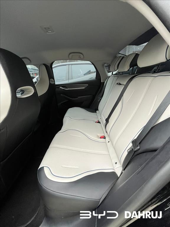 KING 1.5 DM-I PHEV GS AUTOMÁTICO9