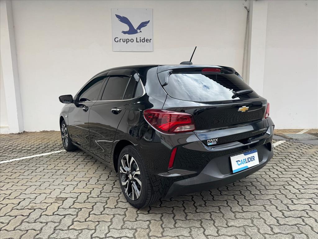 ONIX 1.0 TURBO FLEX PREMIER AUTOMÁTICO4