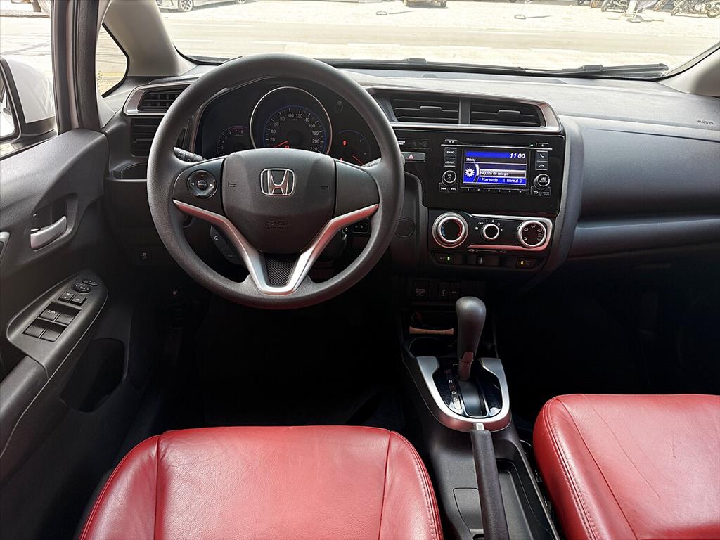 Honda Fit - 1.5 LX 16V FLEX 4P AUTOMÁTICO
