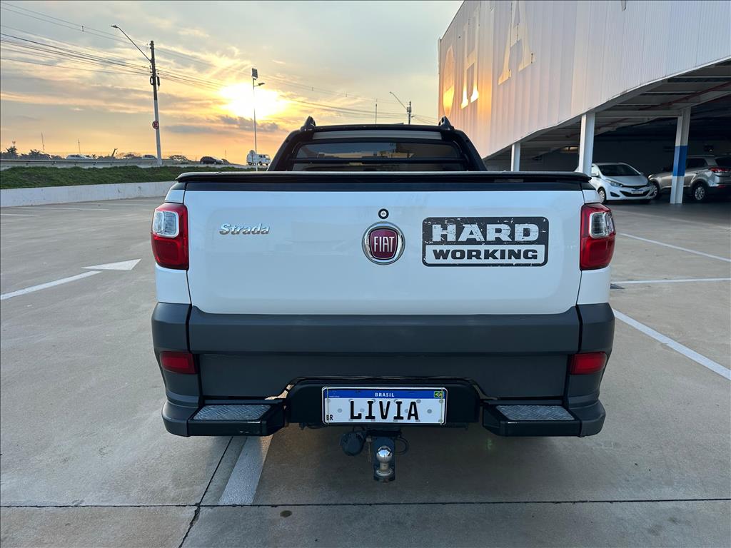 STRADA 1.4 MPI HARD WORKING CS 8V FLEX 2P MANUAL