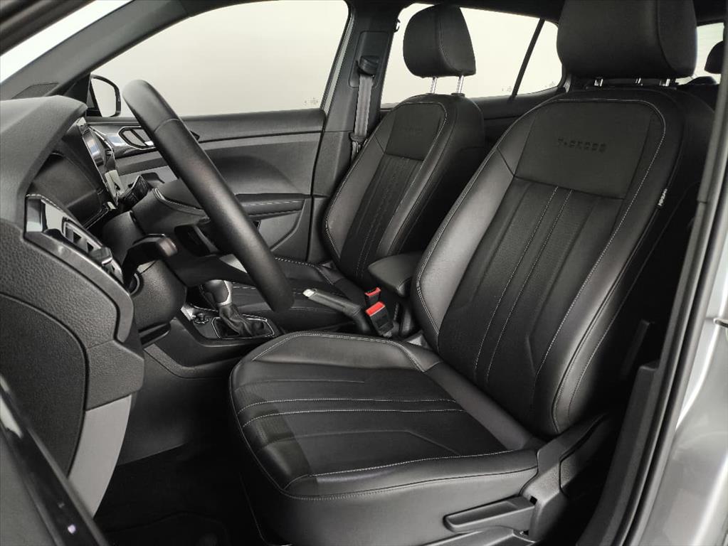 T-CROSS 1.0 200 TSI TOTAL FLEX COMFORTLINE AUTOMÁTICO4