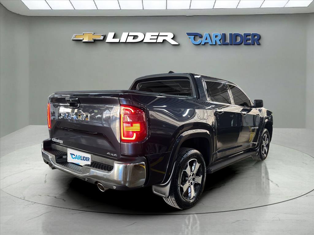 RAMPAGE 2.0 HURRICANE 4 TURBO GASOLINA LARAMIE 4X4 AUTOMÁTICO3