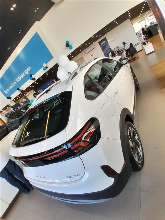 NIVUS 1.0 200 TSI TOTAL FLEX HIGHLINE AUTOMÁTICO4