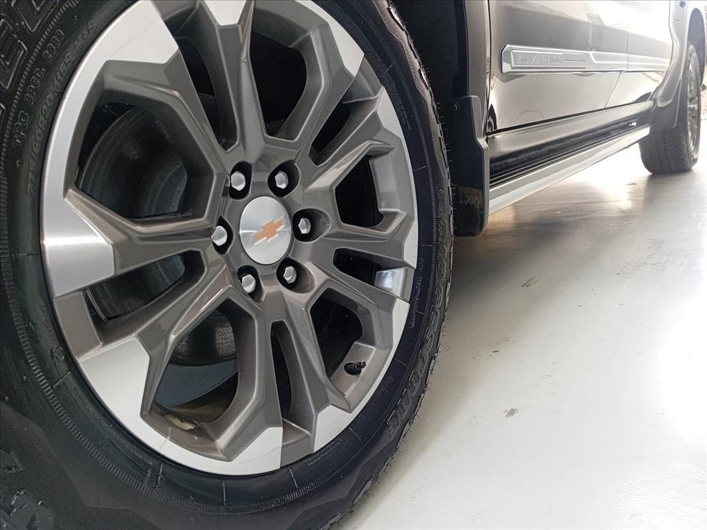 SILVERADO 5.3 V8 GASOLINA 1500 HIGH COUNTRY 4X4 AUTOMÁTICO