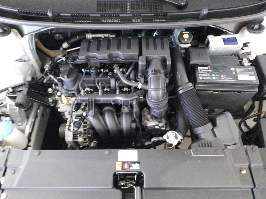 Hyundai-HB20S-1.0 12V FLEX COMFORT PLUS MANUAL