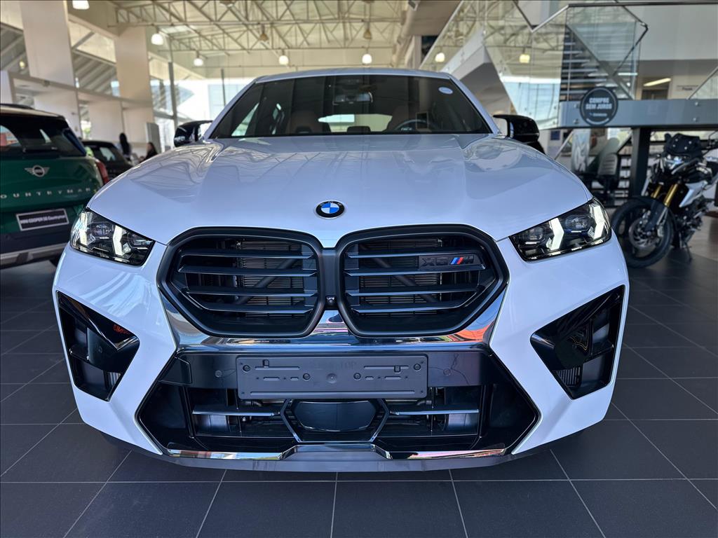 4.4 V8 BITURBO GASOLINA M COMPETITION AUTOMÁTICO