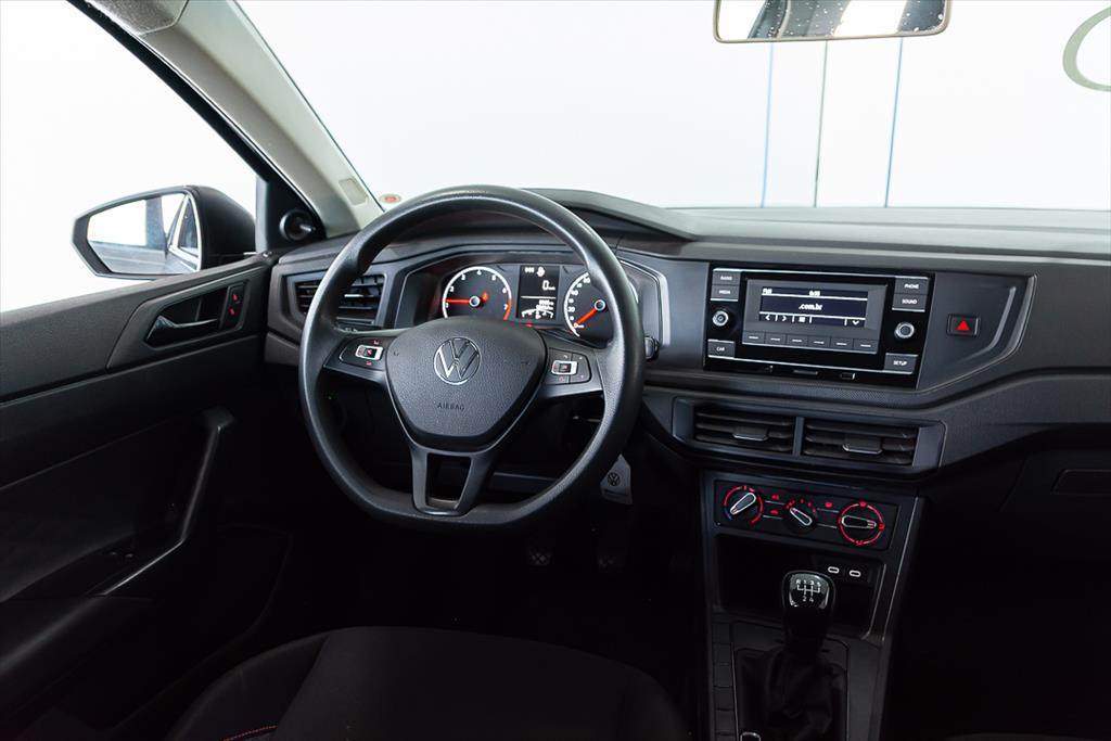 POLO 1.0 MPI TRACK MANUAL13