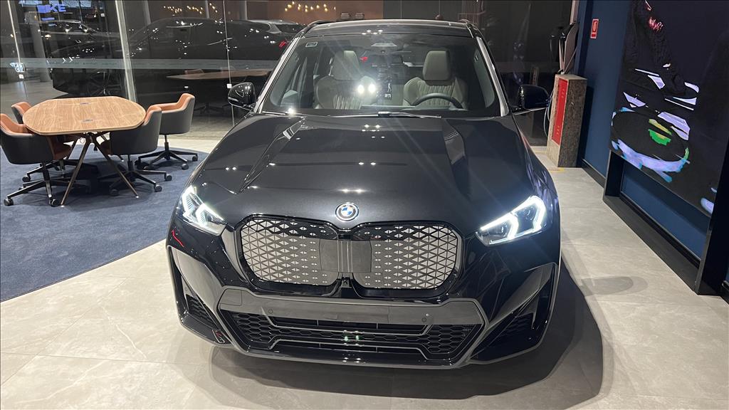 iX1 ELÉTRICO XDRIVE30 M SPORT