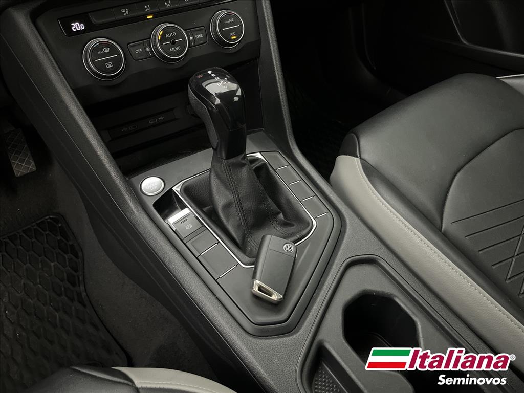 TAOS 1.4 250 TSI TOTAL FLEX COMFORTLINE AUTOMÁTICO11