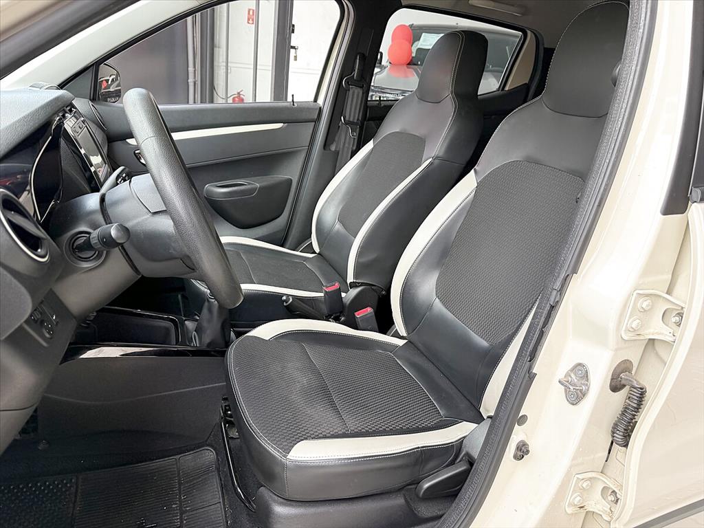 Renault Kwid - 1.0 12V SCE FLEX INTENSE MANUAL