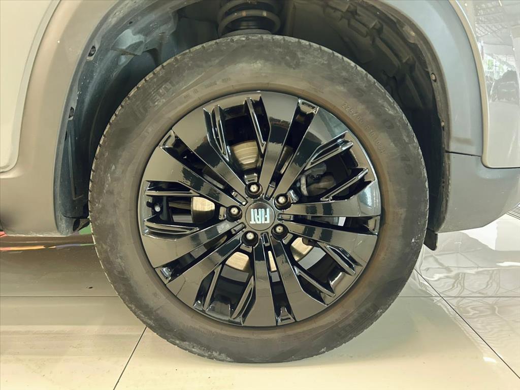 TORO 1.3 TURBO 270 FLEX VOLCANO AT66