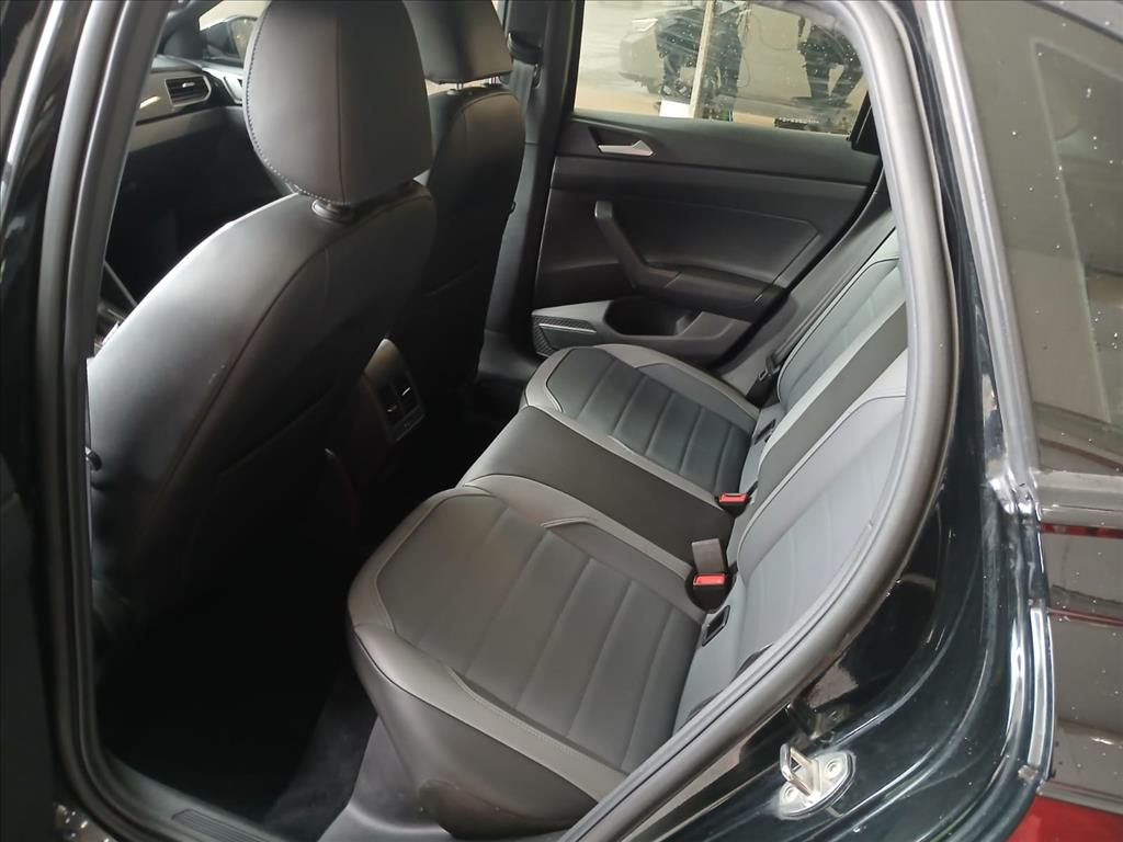 NIVUS 1.0 200 TSI TOTAL FLEX HIGHLINE AUTOMÁTICO11