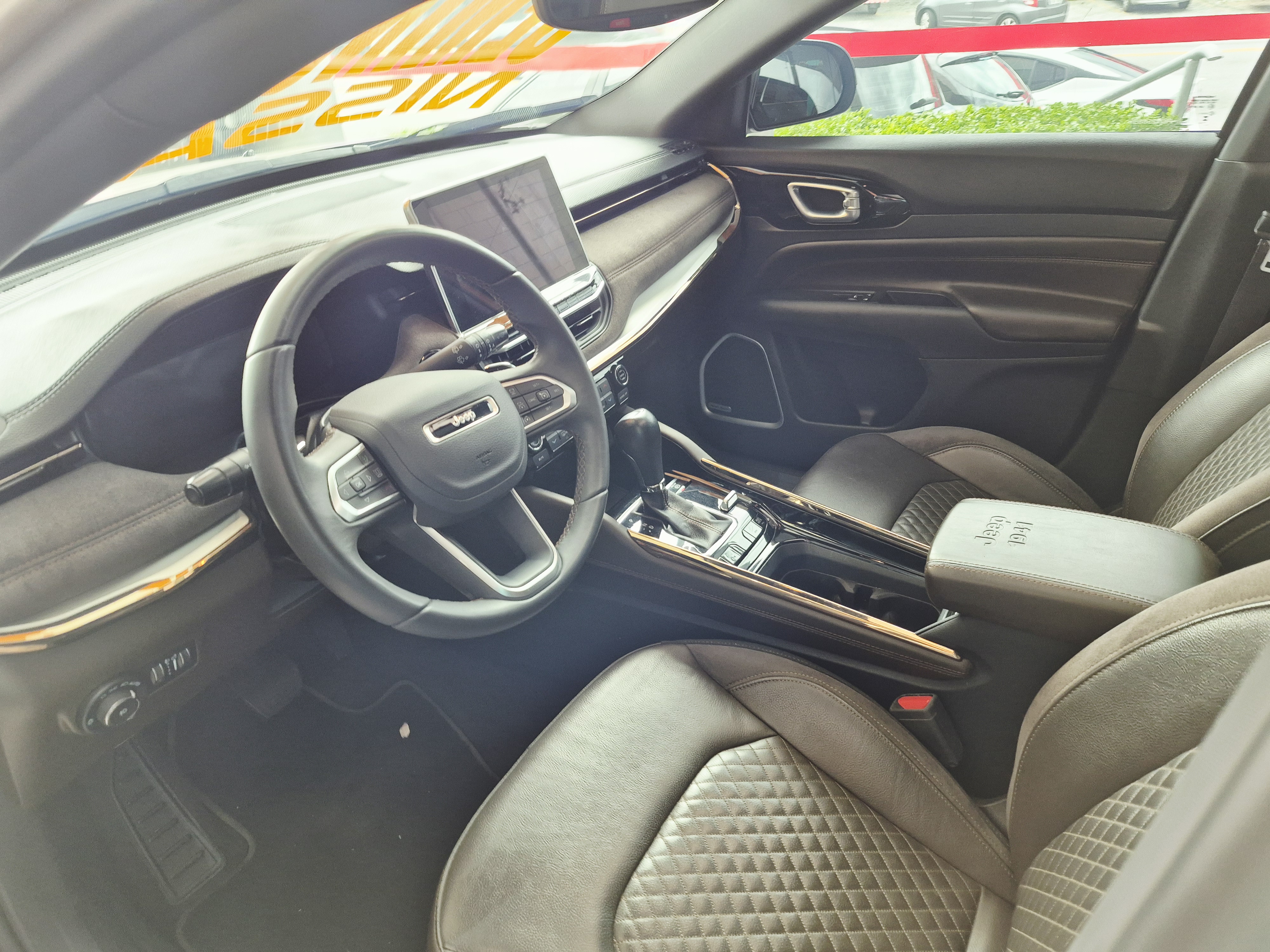 Foto ilustrativa do carro