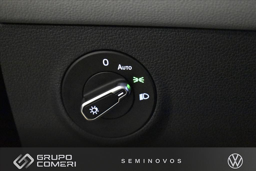TAOS 1.4 250 TSI TOTAL FLEX COMFORTLINE AUTOMÁTICO18