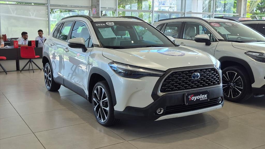 1.8 VVT-I HYBRID FLEX XRV CVT